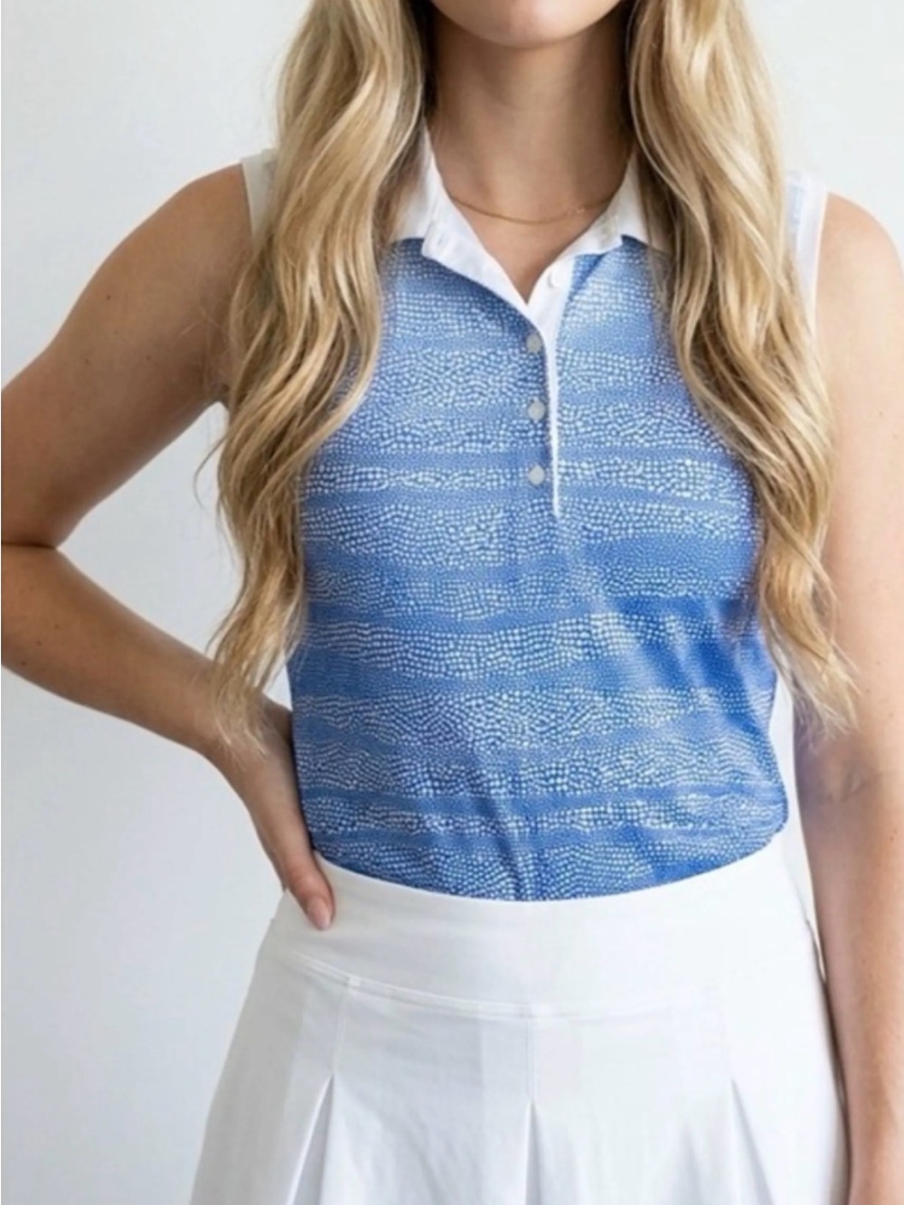 Nike Women’s Blue and White Sleeveless Polo Tank DriFit